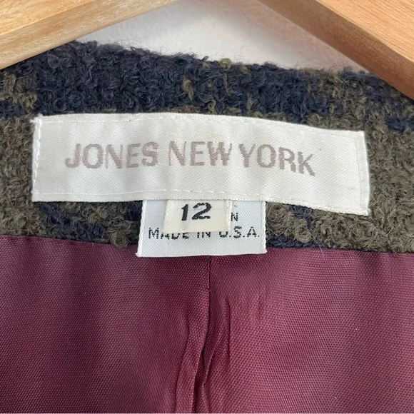 Vintage Wool Plaid Cropped Jacket - Picture 3 of 12